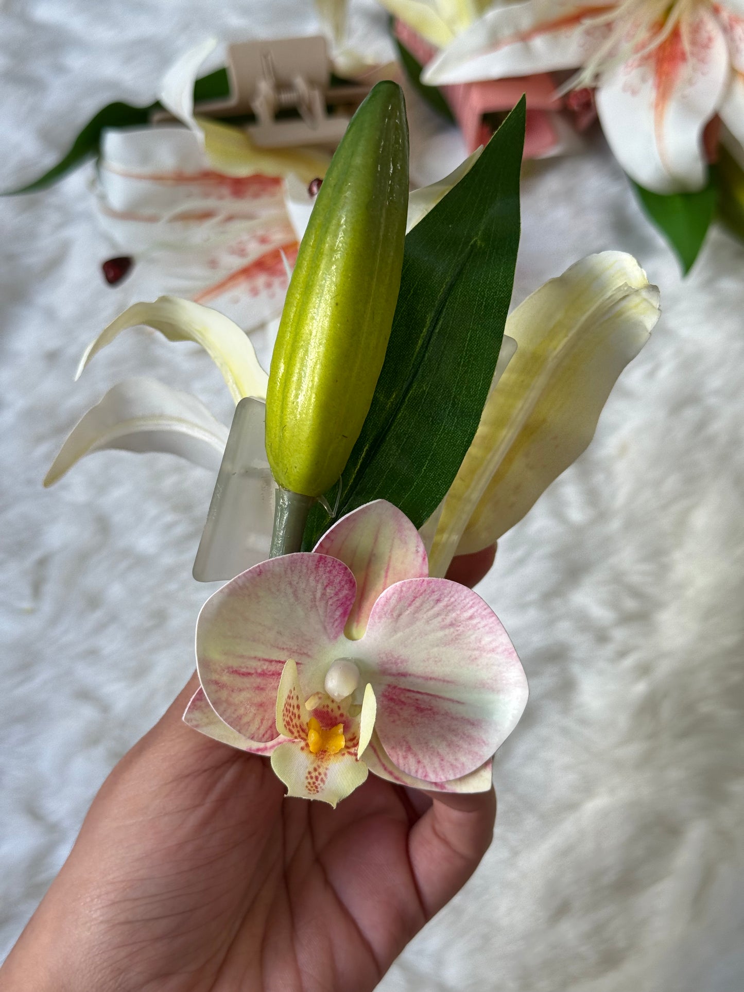 Lily & Orchid Bouquet claw clip