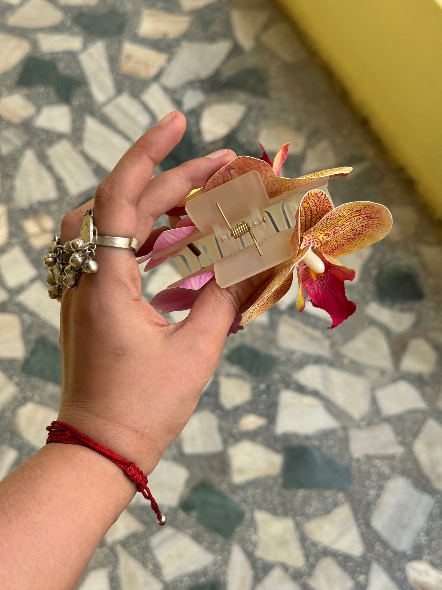 Pink and orange double phalaenopsis claw clip