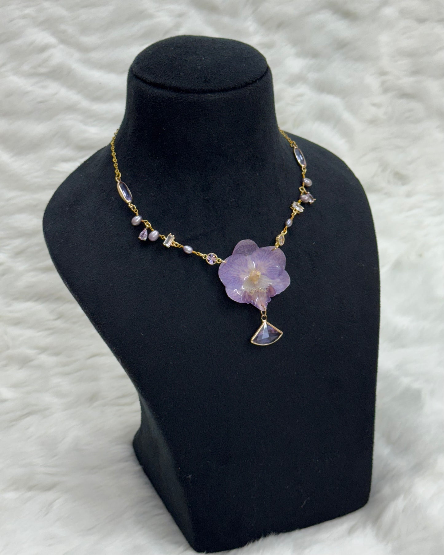 Theia Necklace