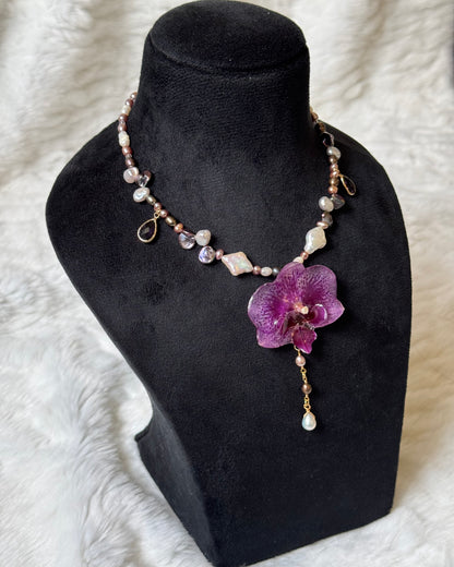 Hera necklace