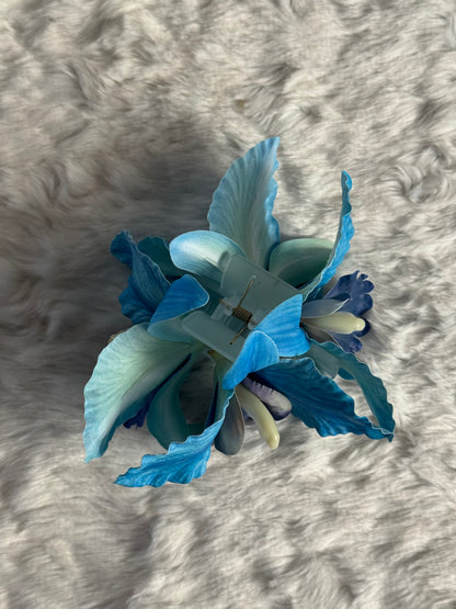 Cattleya Bouquet Claw Clip