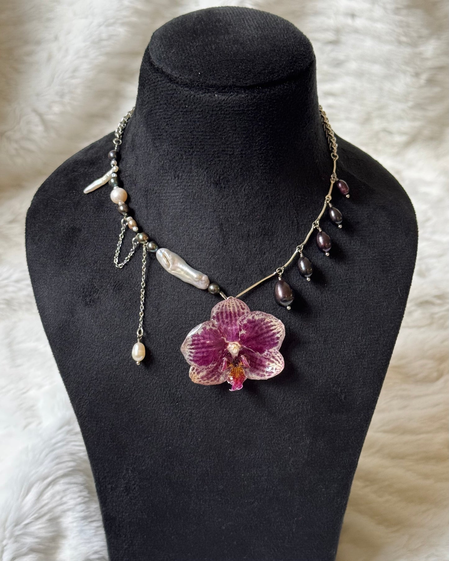 Twin necklace