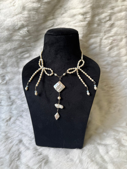 double bow freshwater pearl necklace