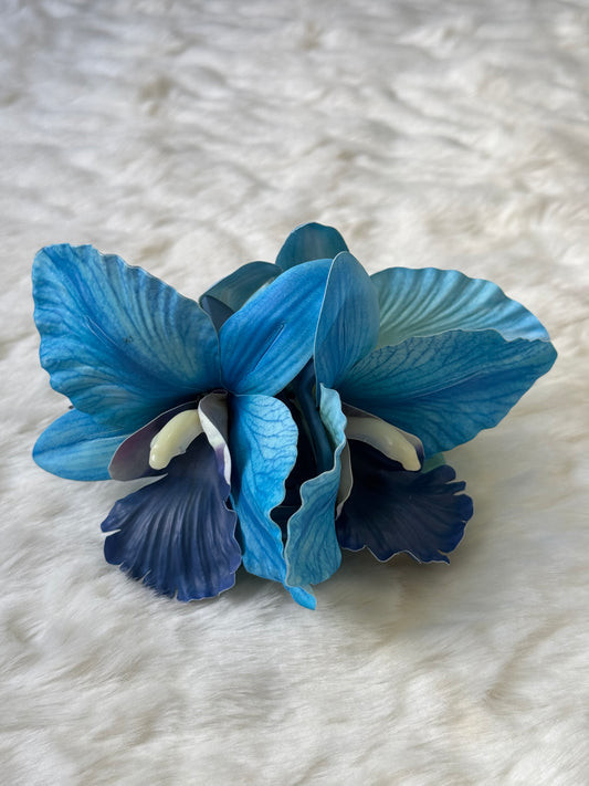 Cattleya Orchid claw clip (blue)