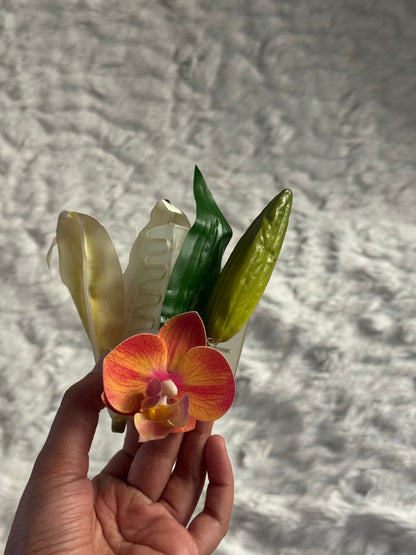 Lily Bouquet Claw Clip (V2)