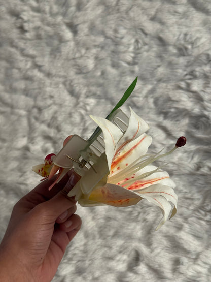 Lily Bouquet Claw Clip (V3)