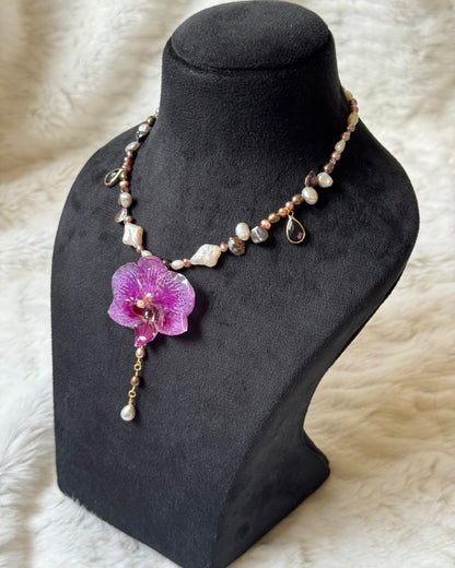 Hera necklace