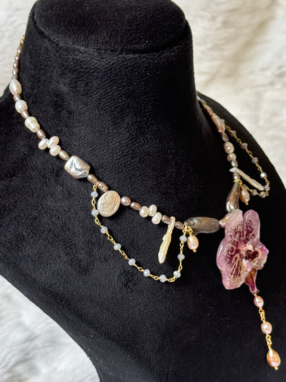 Reina necklace