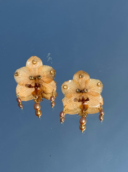 Hirsch earrings