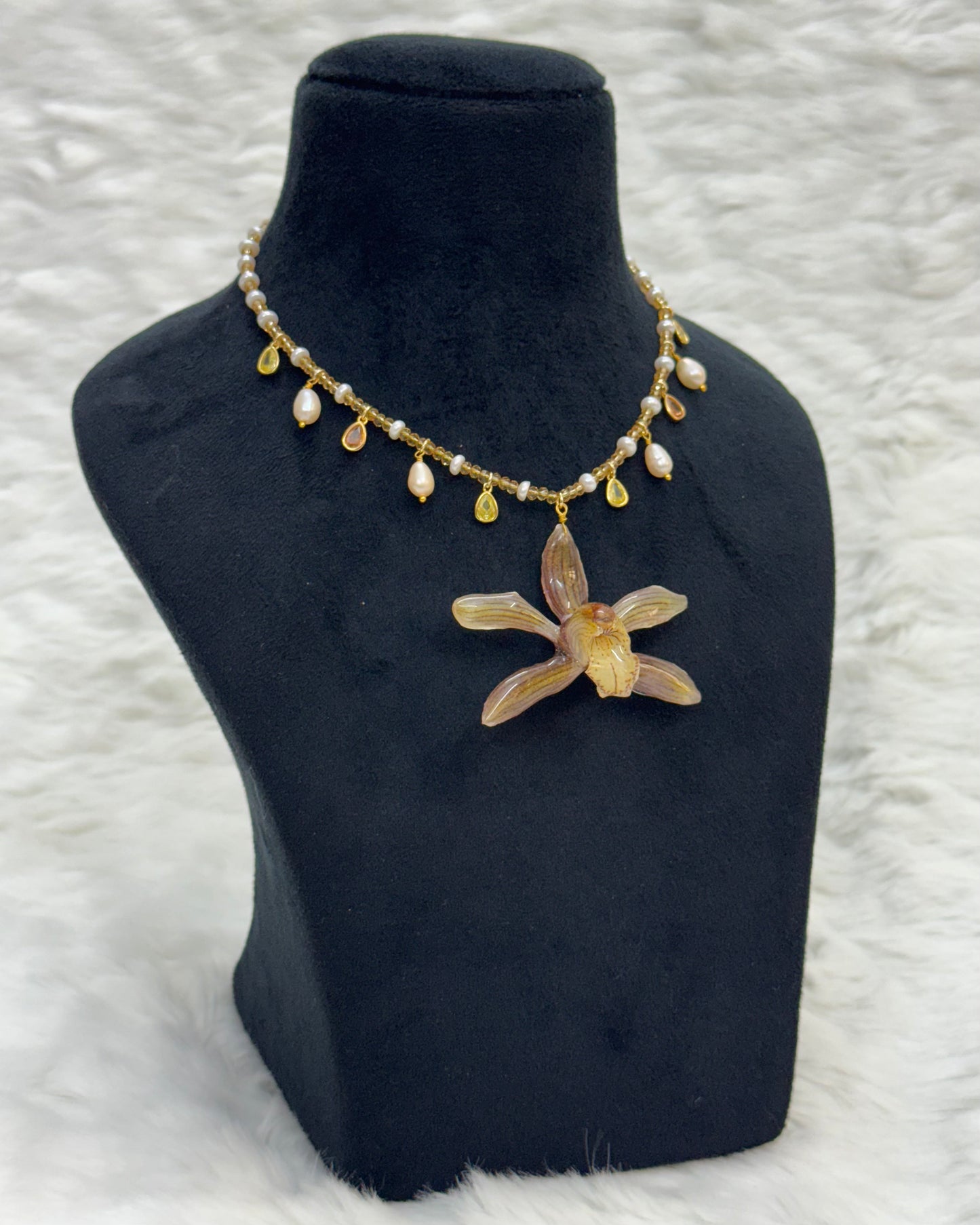 Nectar Drop Necklace