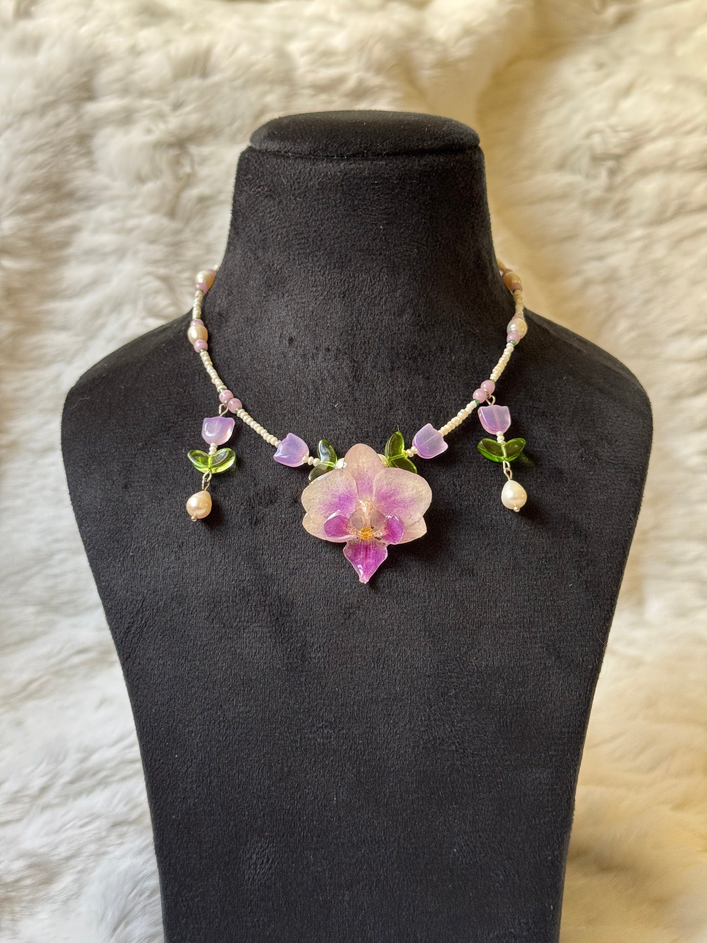 Mariposa necklace