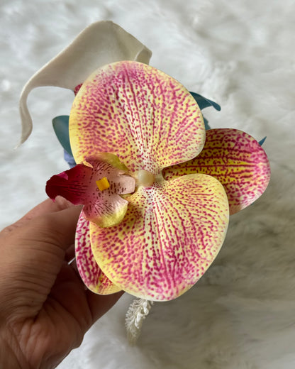 Cattleya hair bouquet claw clip