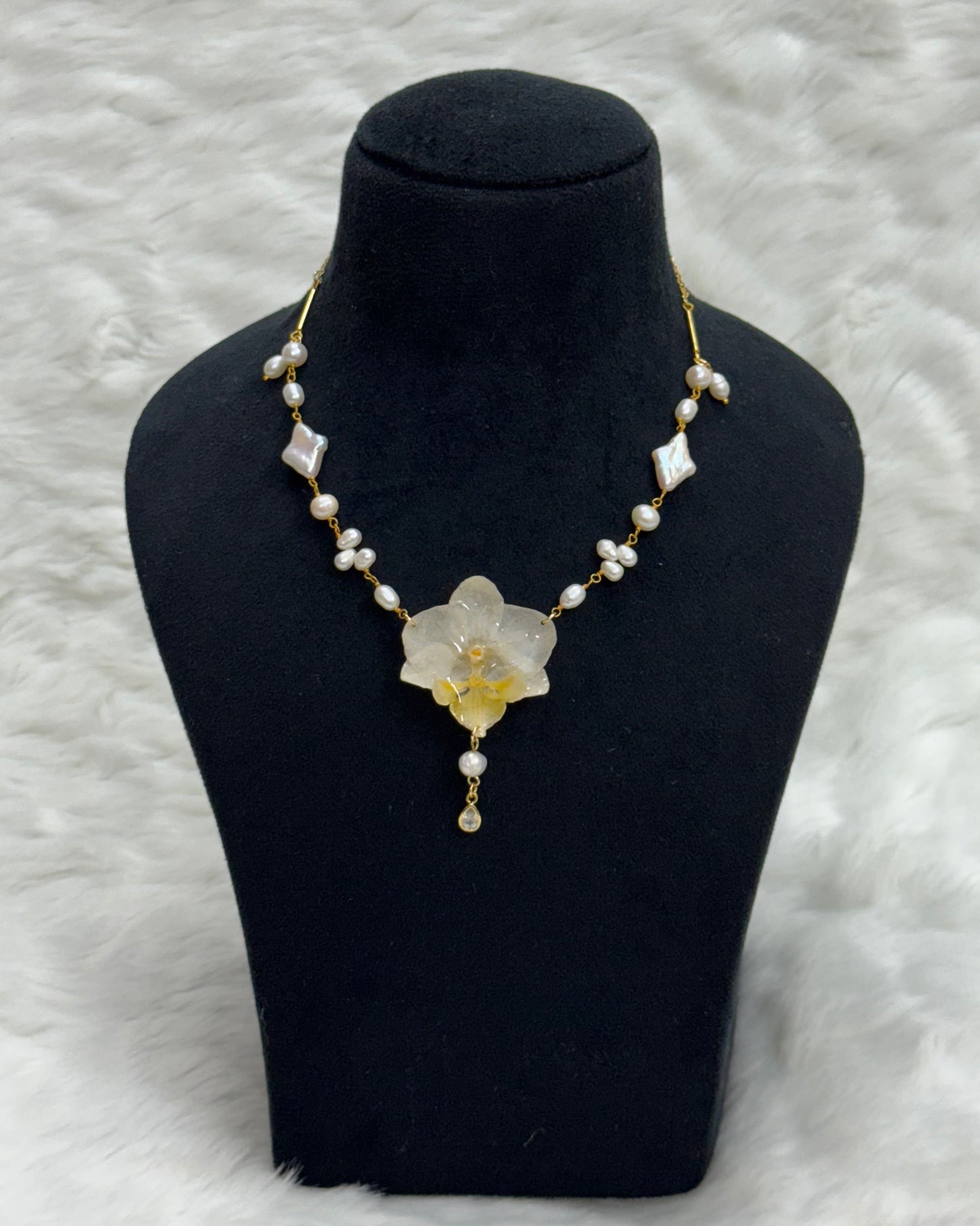 Danaë Necklace