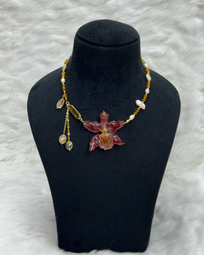 Rhea Necklace