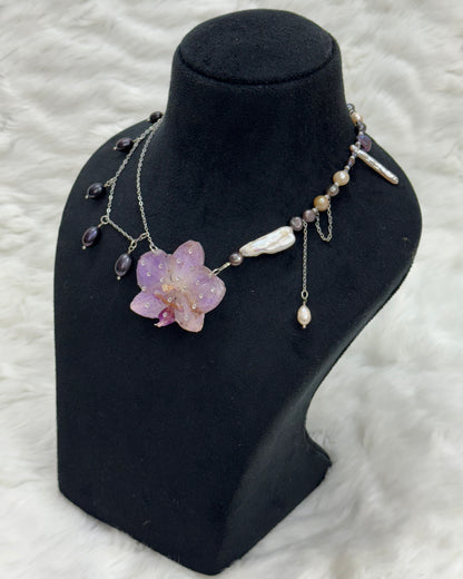 Nyx Necklace