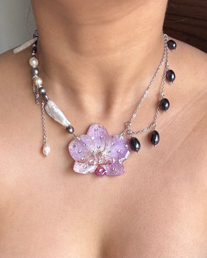 Nyx Necklace