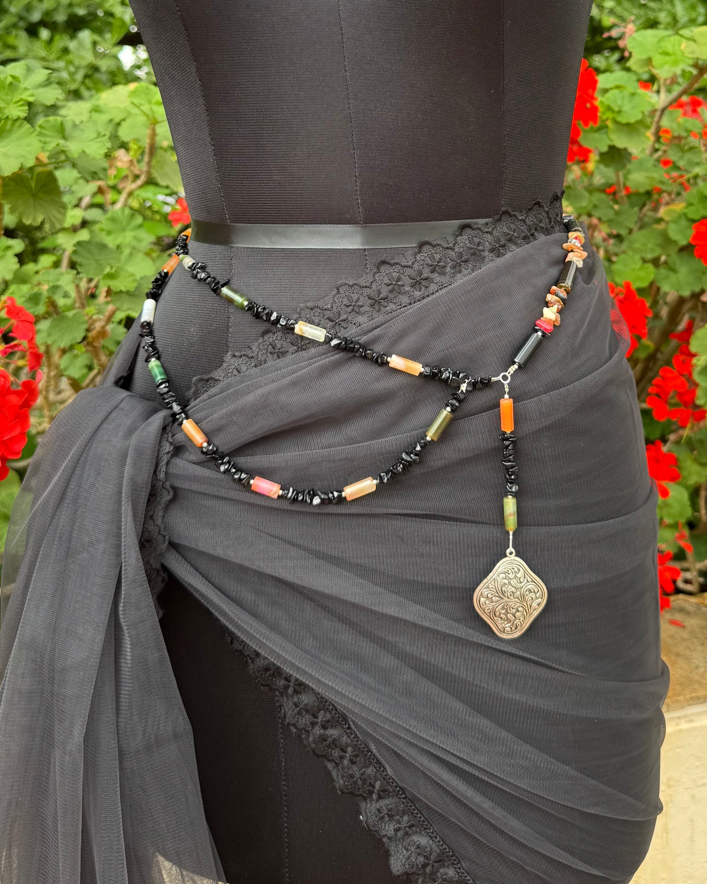Black Beach waist chain