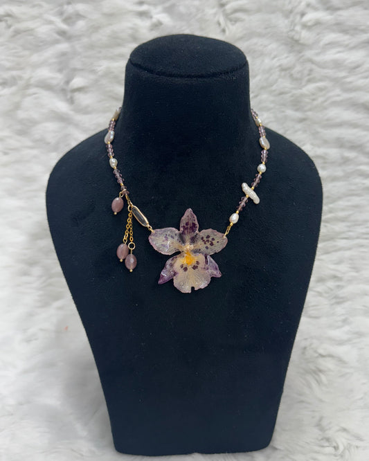 Rhea Necklace