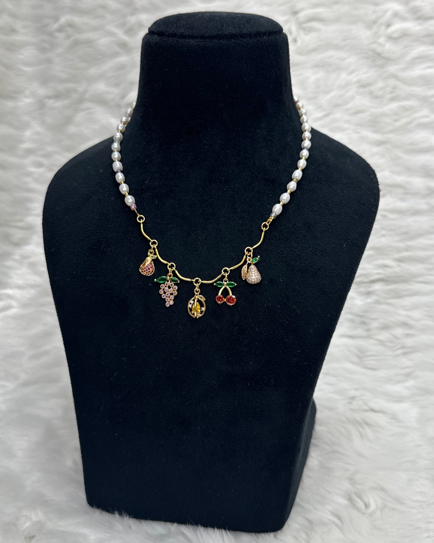 Insalata necklace