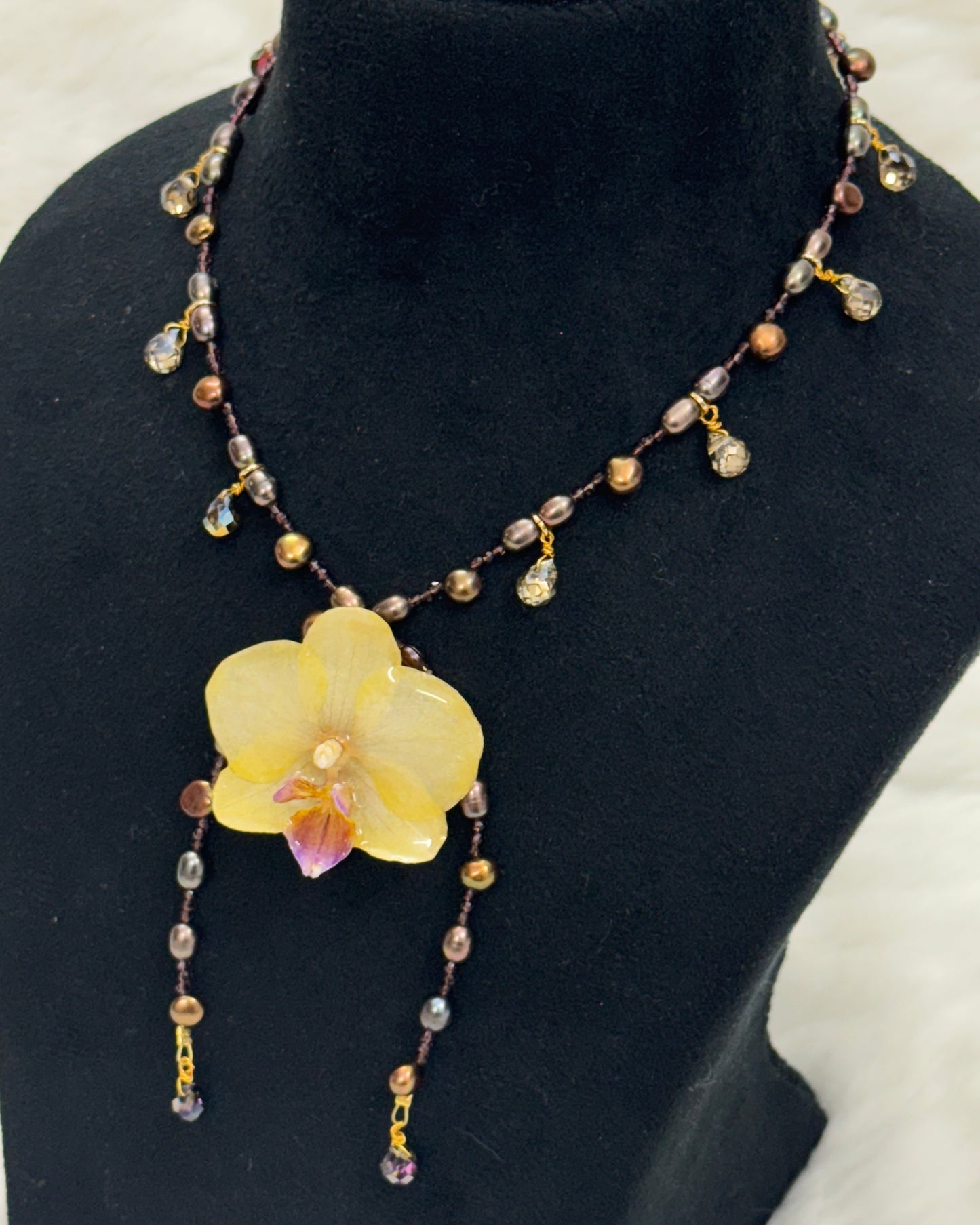 Naysha Necklace