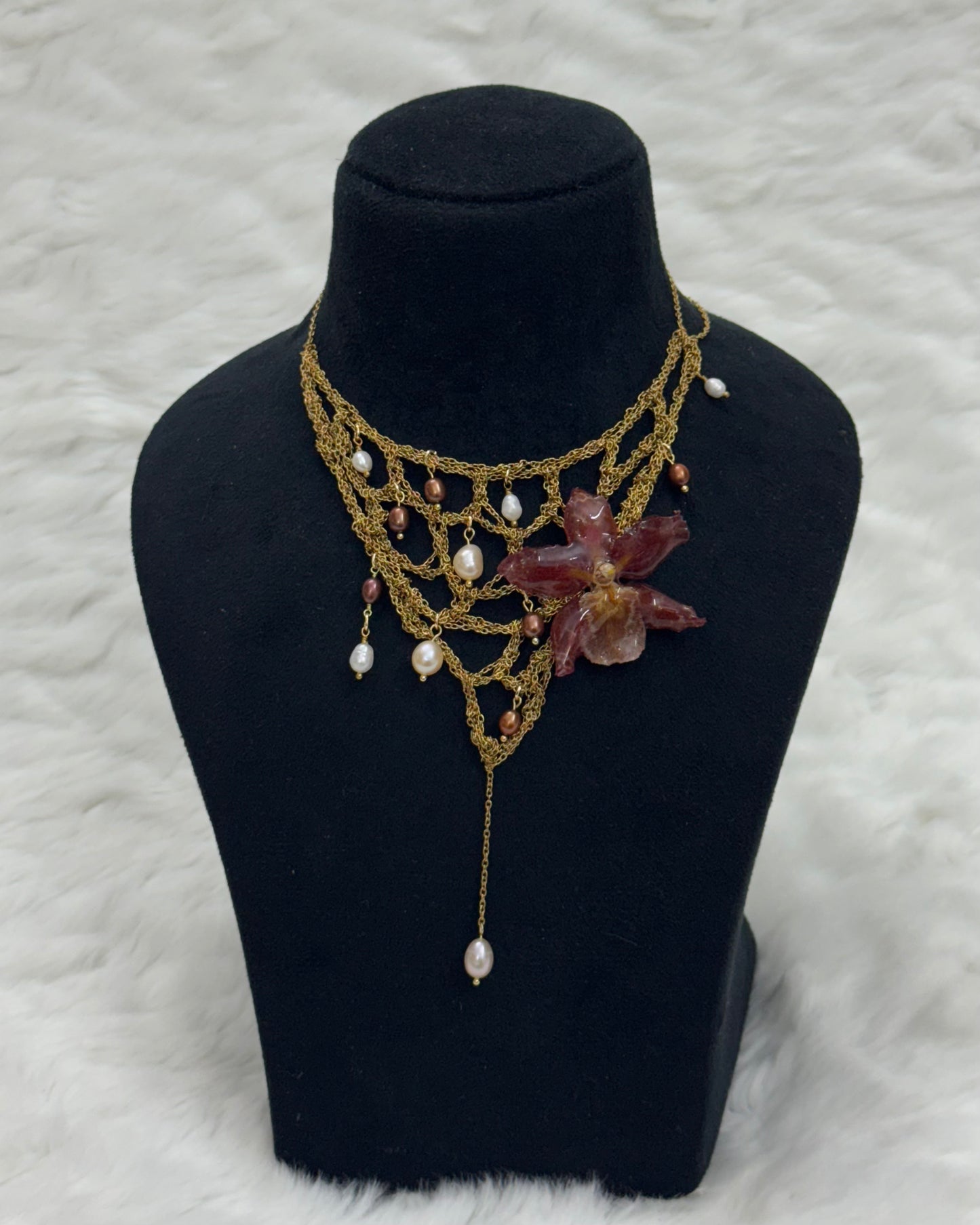 Solaria Necklace