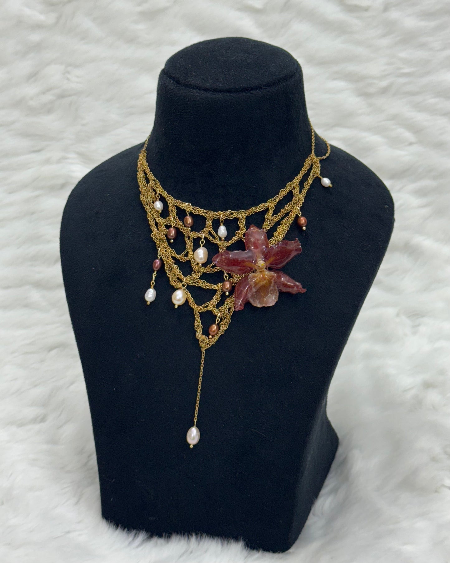 Solaria Necklace