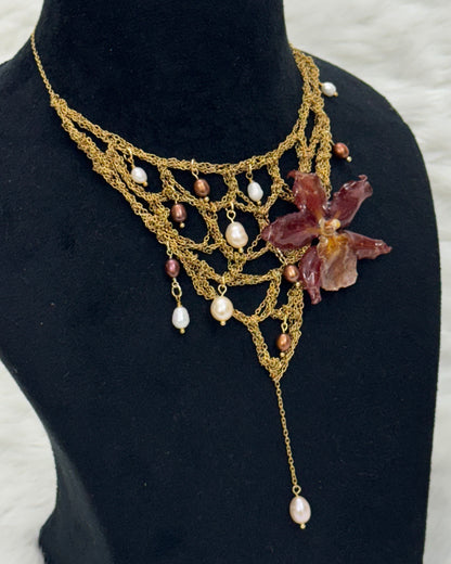 Solaria Necklace