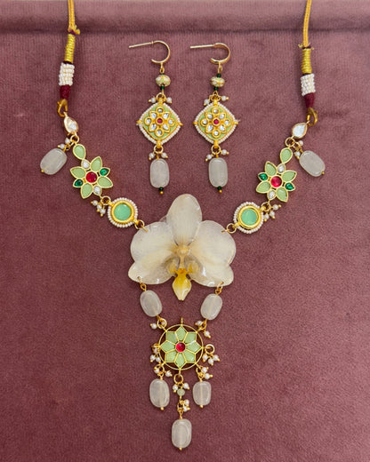 Devika Necklace + Earrings set