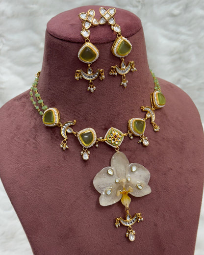 Meera Necklace + Earrings set