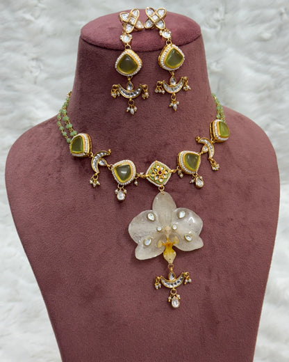 Meera Necklace + Earrings set