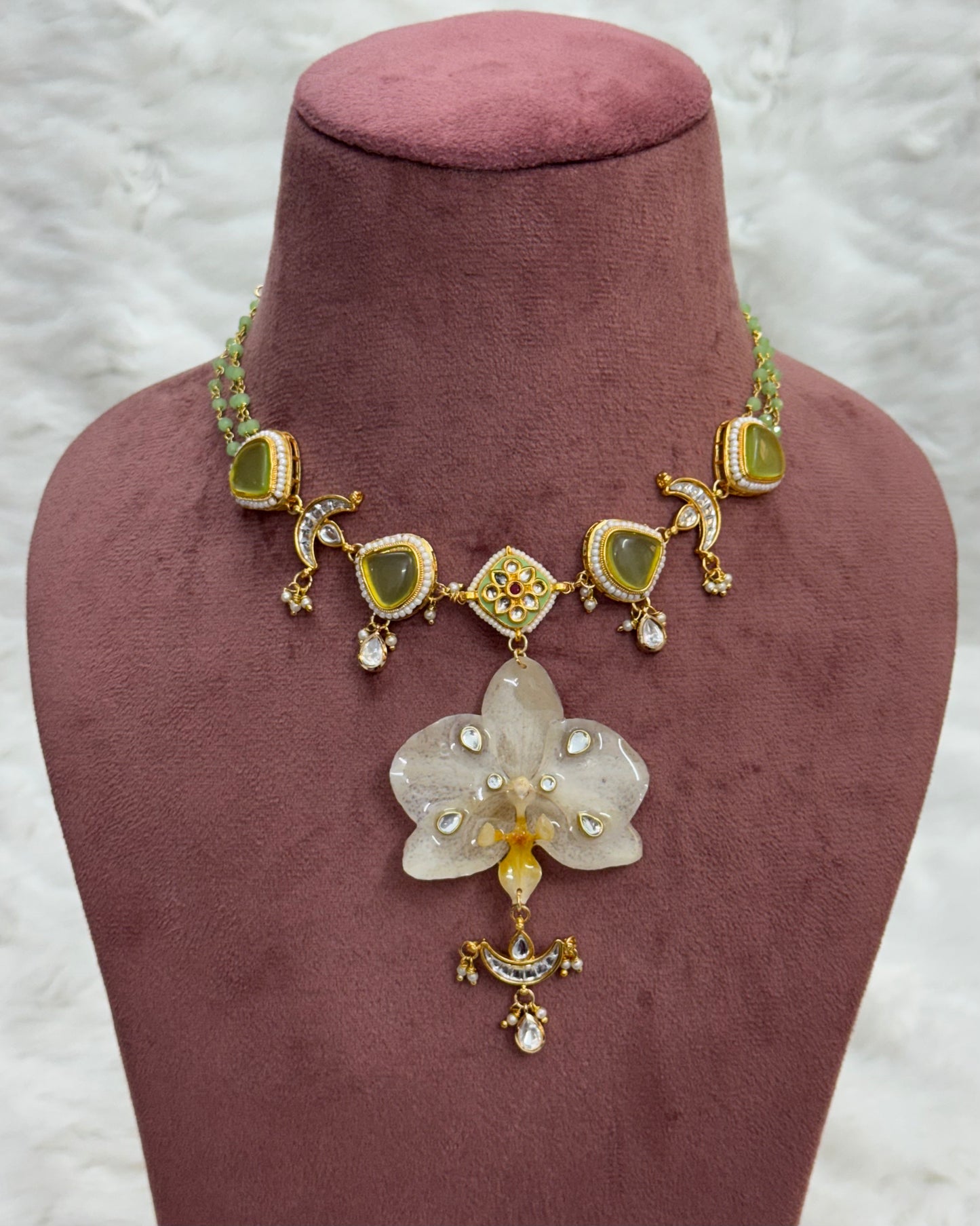 Meera Necklace + Earrings set