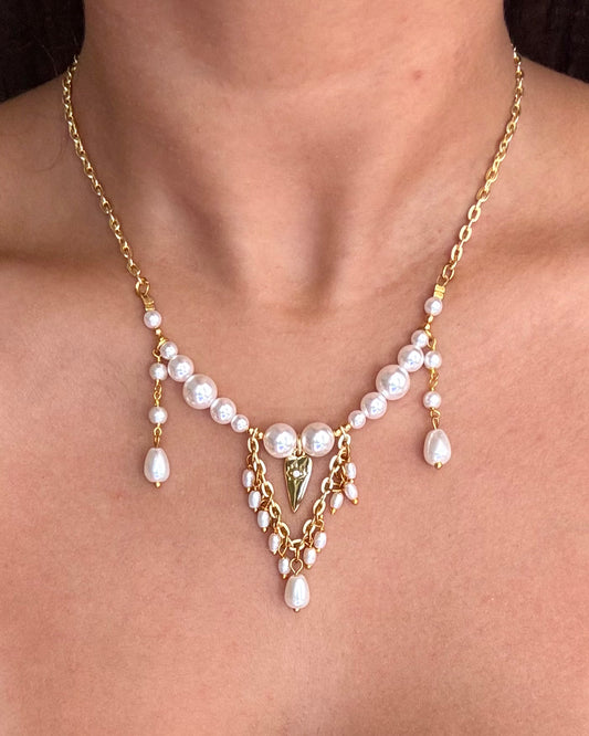 Talia necklace