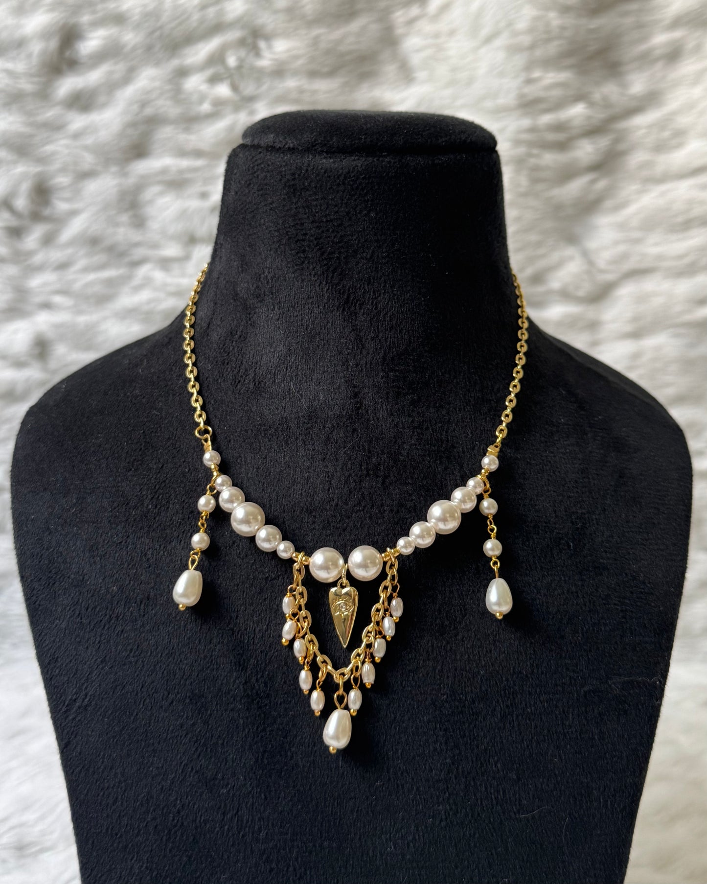 Talia necklace