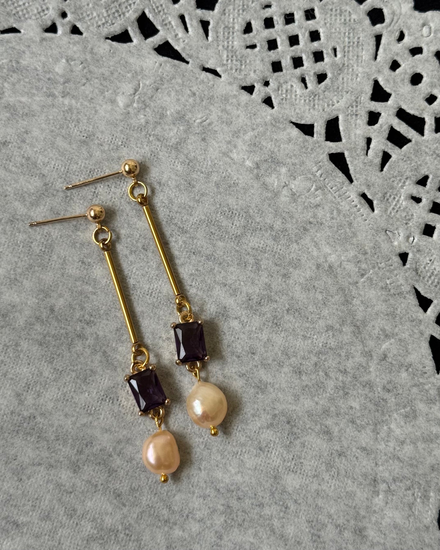 Nia earrings